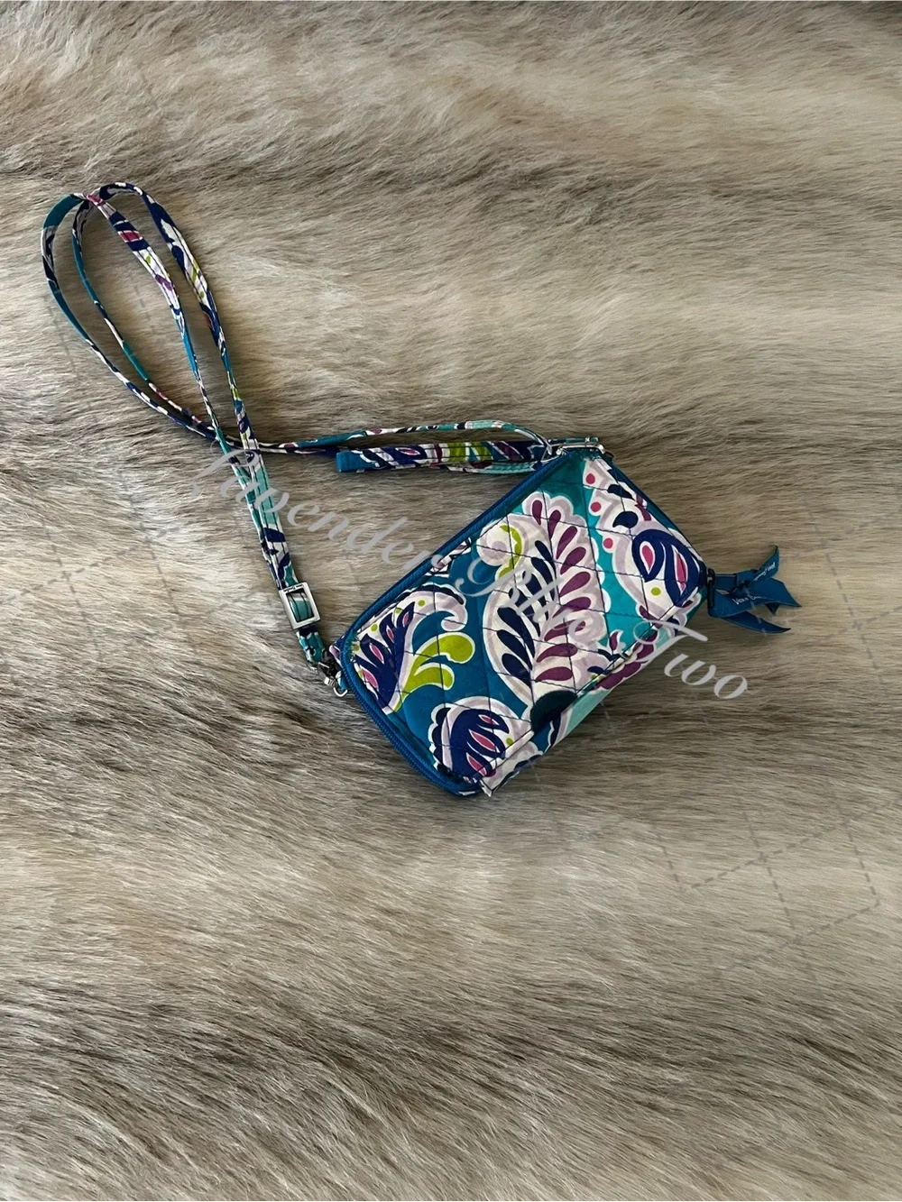 VERA BRADLEY Waikiki Paisley 3 in One Crossbody Turquoise White Beach Festival